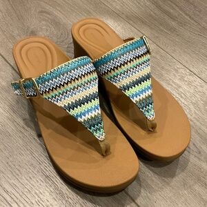 AETREX Kate Thong Wedge Sandal Blue Size 9-9.5
